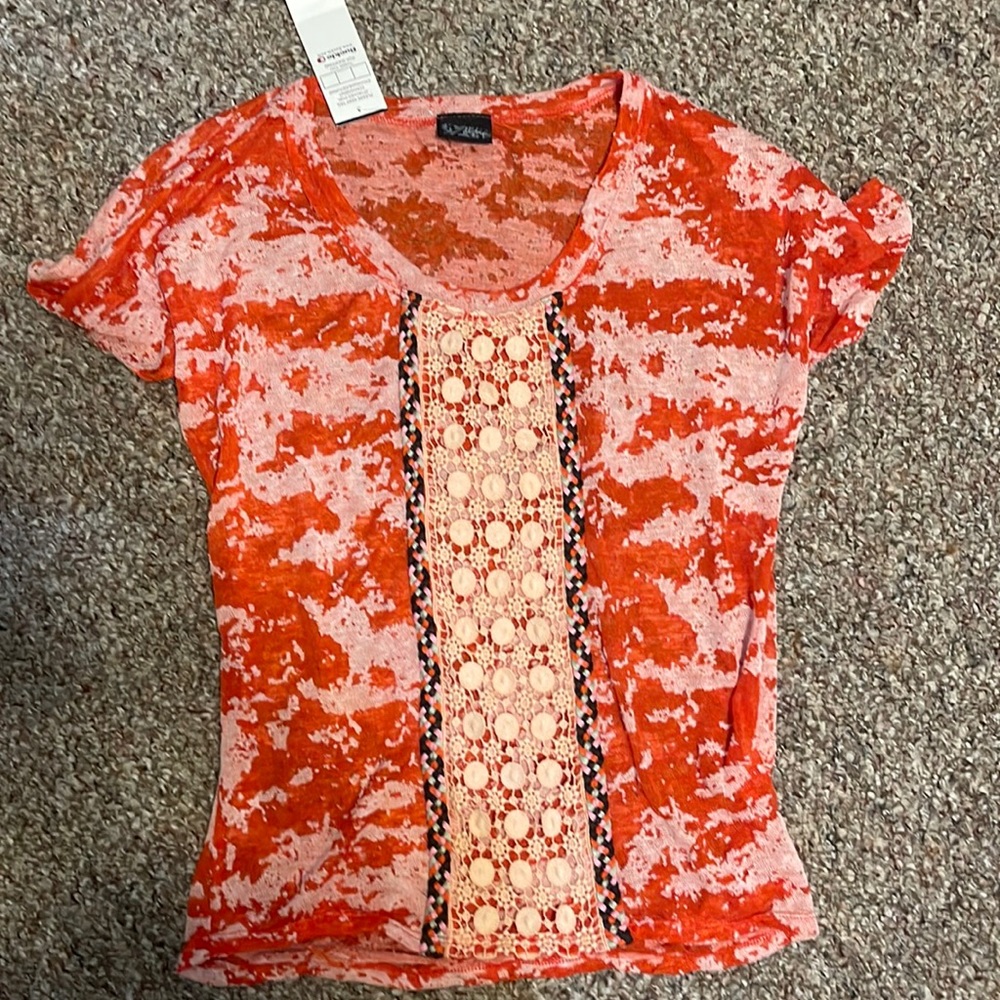 NWT Buckle Daytrip woman’s small top